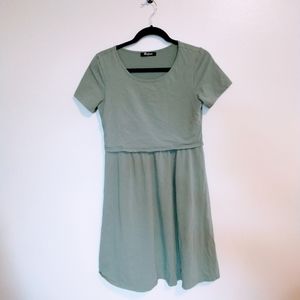 Quinee T shirt dress grey, short sleeves size small